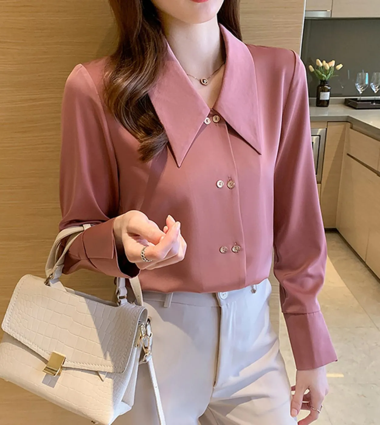 Camicetta casual elegante in raso Camicetta da donna Camicetta a maniche lunghe a doppio petto Camicetta da donna alla moda da d