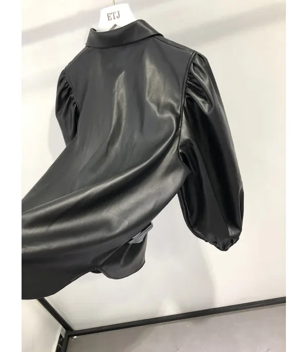 Camicia ecopelle maniche a sbuffo
