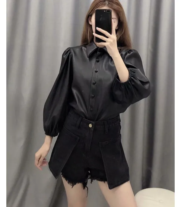 Camicia ecopelle maniche a sbuffo