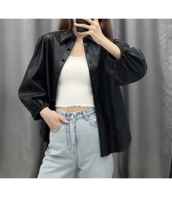 Camicia ecopelle maniche a sbuffo