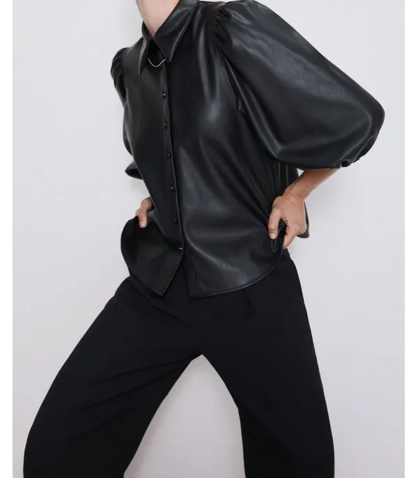 Camicia ecopelle maniche a sbuffo
