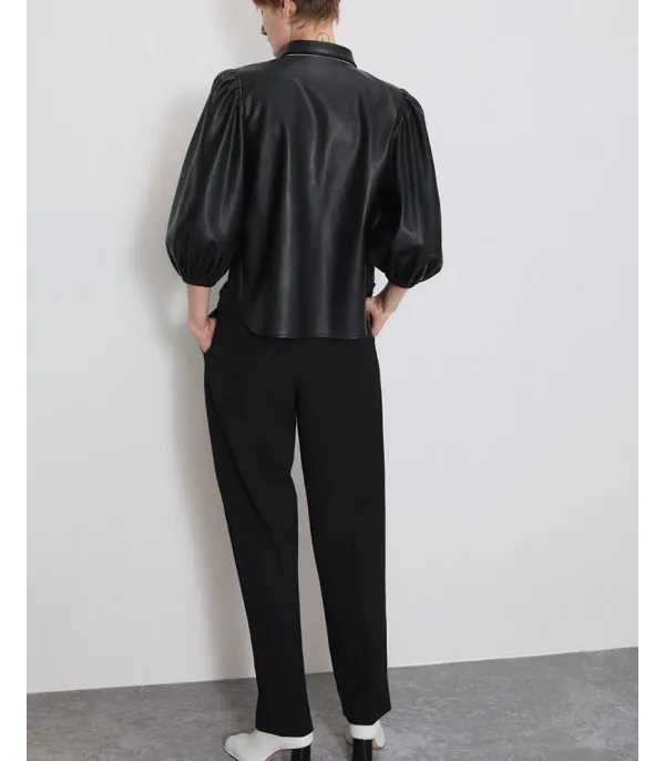 Camicia ecopelle maniche a sbuffo
