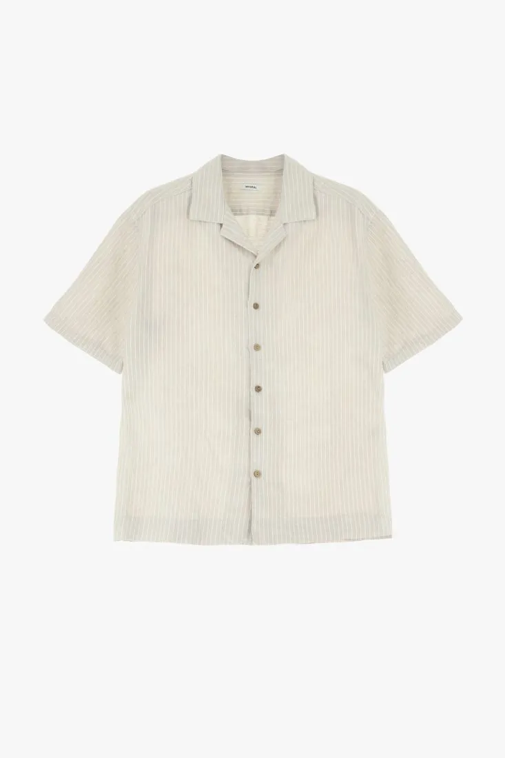 Camicia fantasia rigata con maniche corte