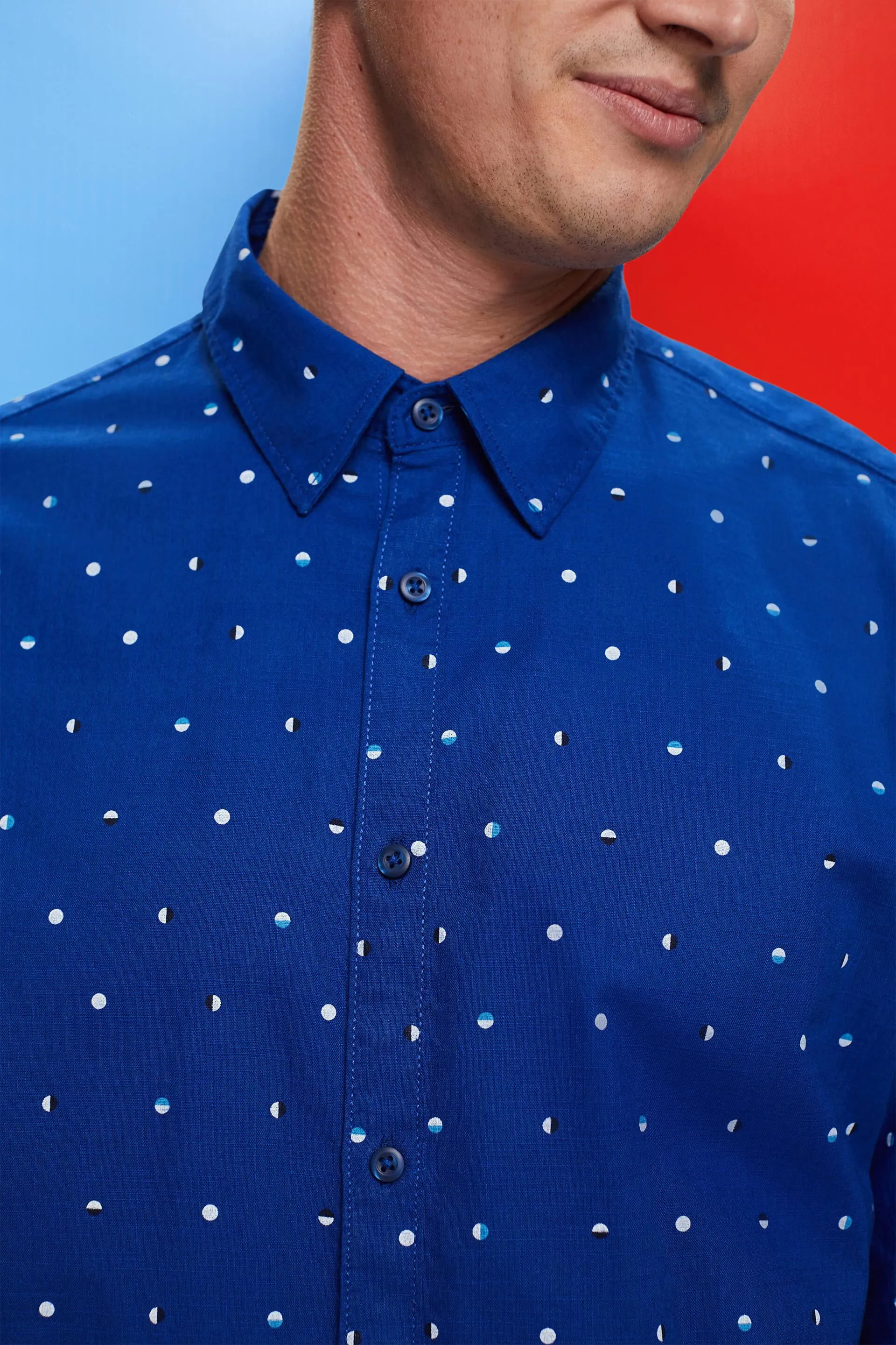 Camicia in cotone fiammato con motivo a pois a forma di luna