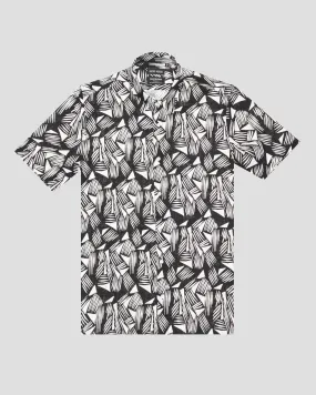 Camicia mezza manica nera con fantasia geometrica bianca in misto viscosa e lino straight-fit