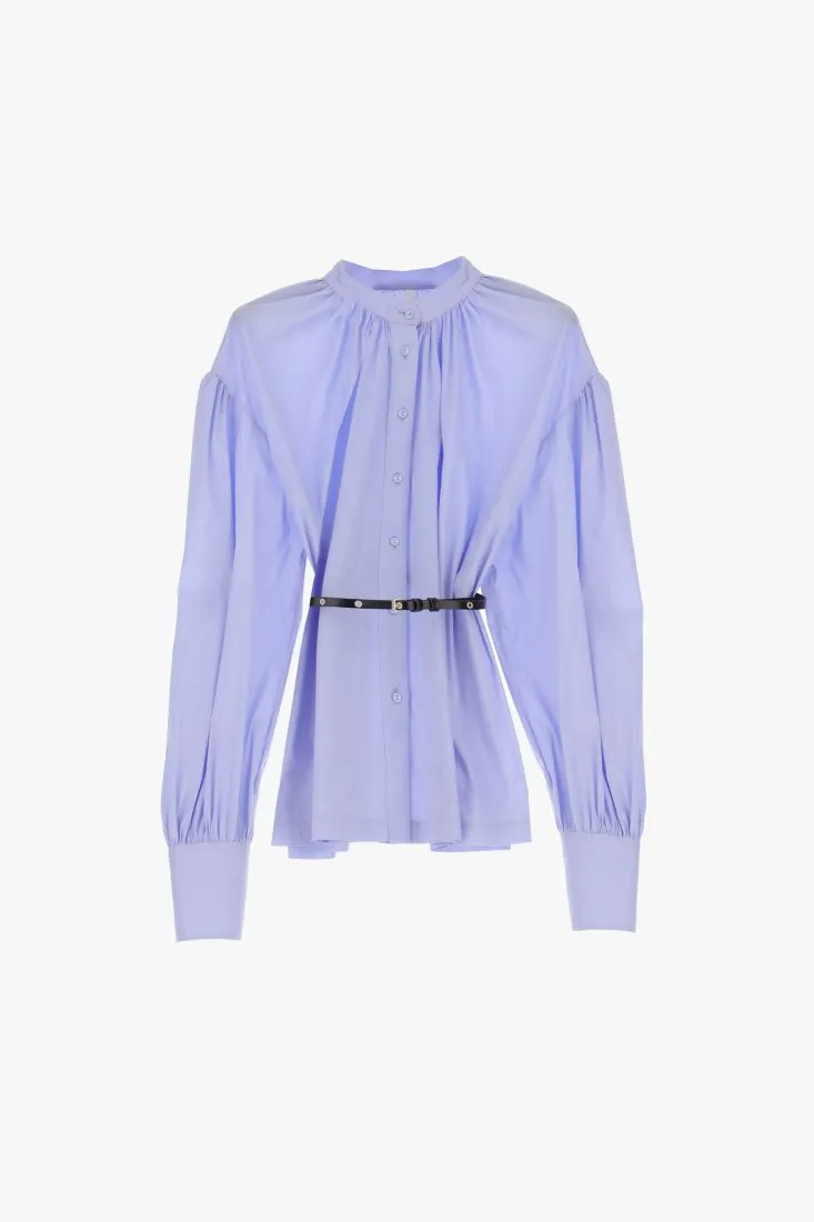 Camicia oversize con collo alla coreana e cintura sottile