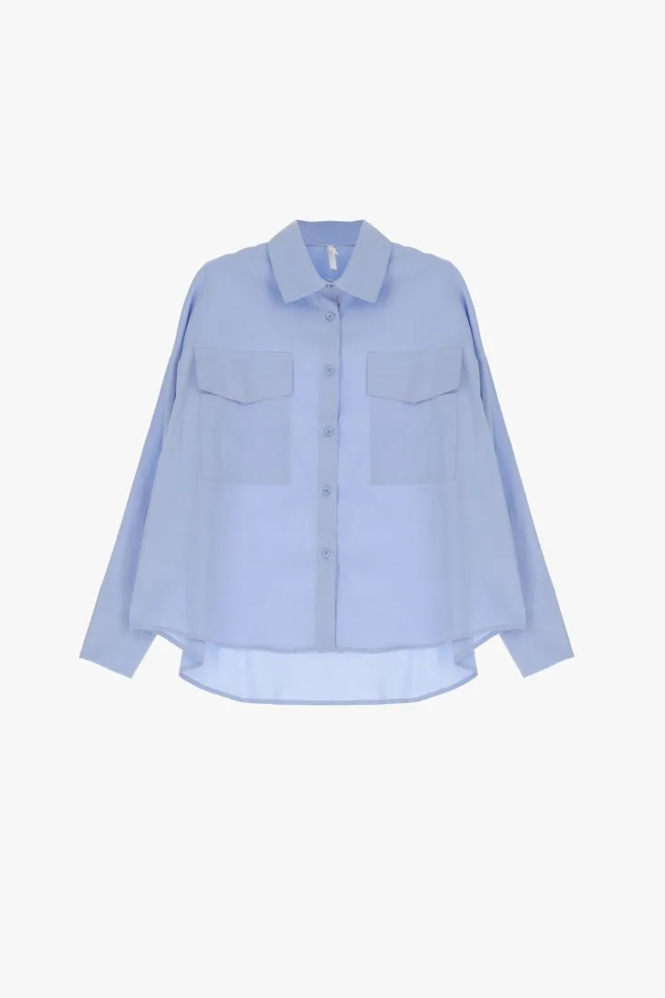 Camicia oversize monocolour con tasche applicate