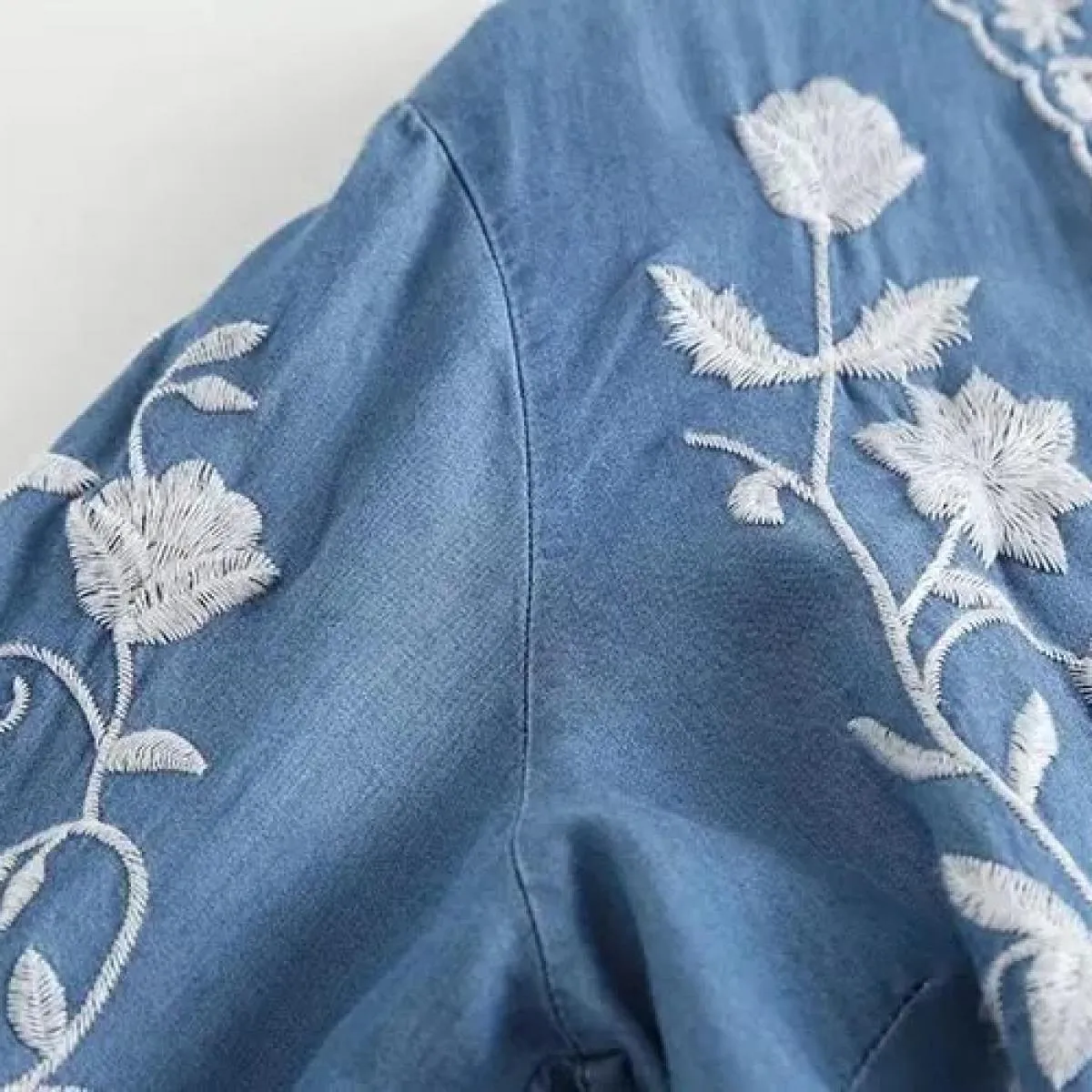 Camisas Camicie cardigan da donna Nuove magliette ricamate Streetwear Camicie vintage Camicie in cotone sciolto Mujer Camicie co