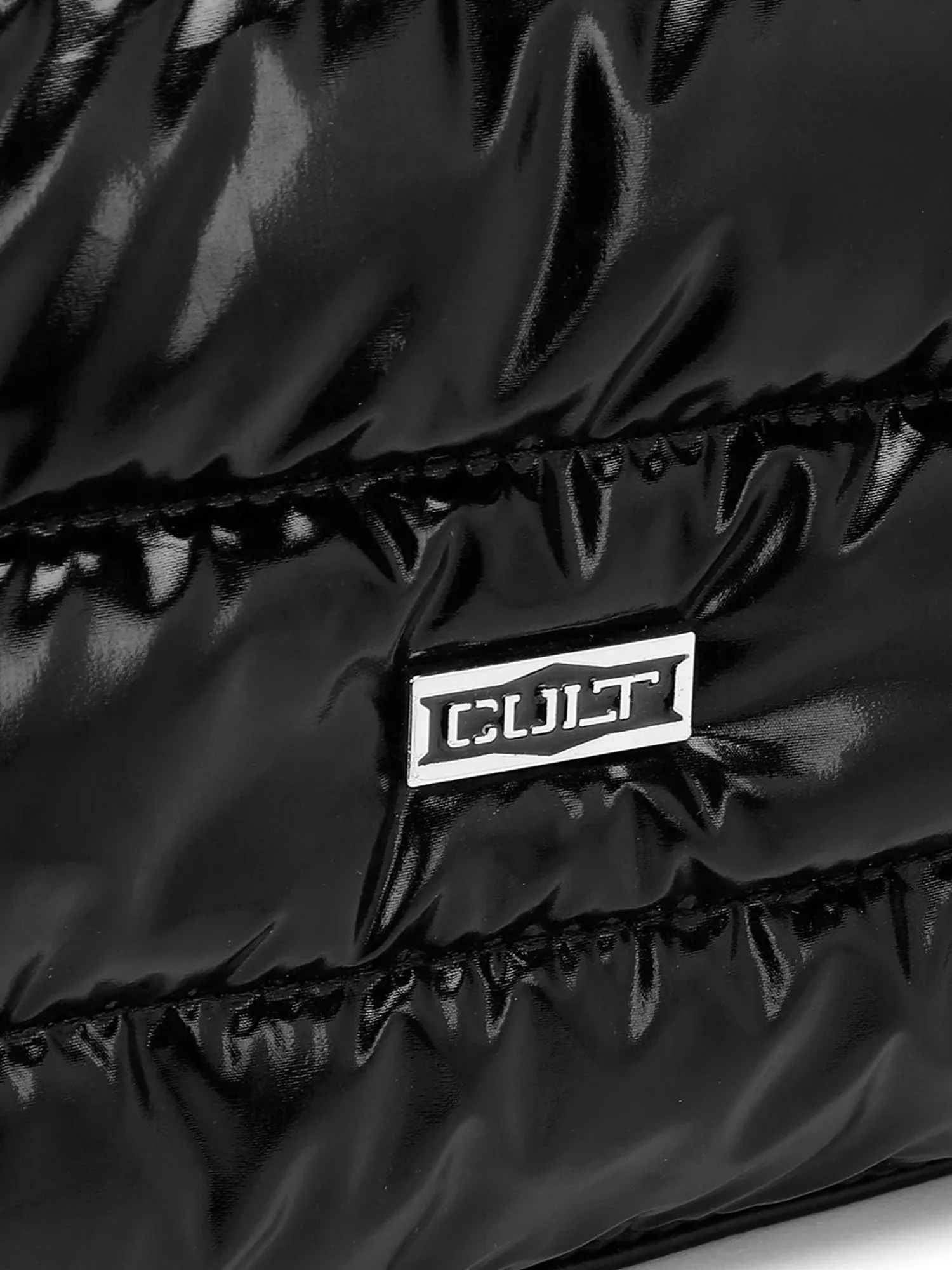 Cult Shopper 2857