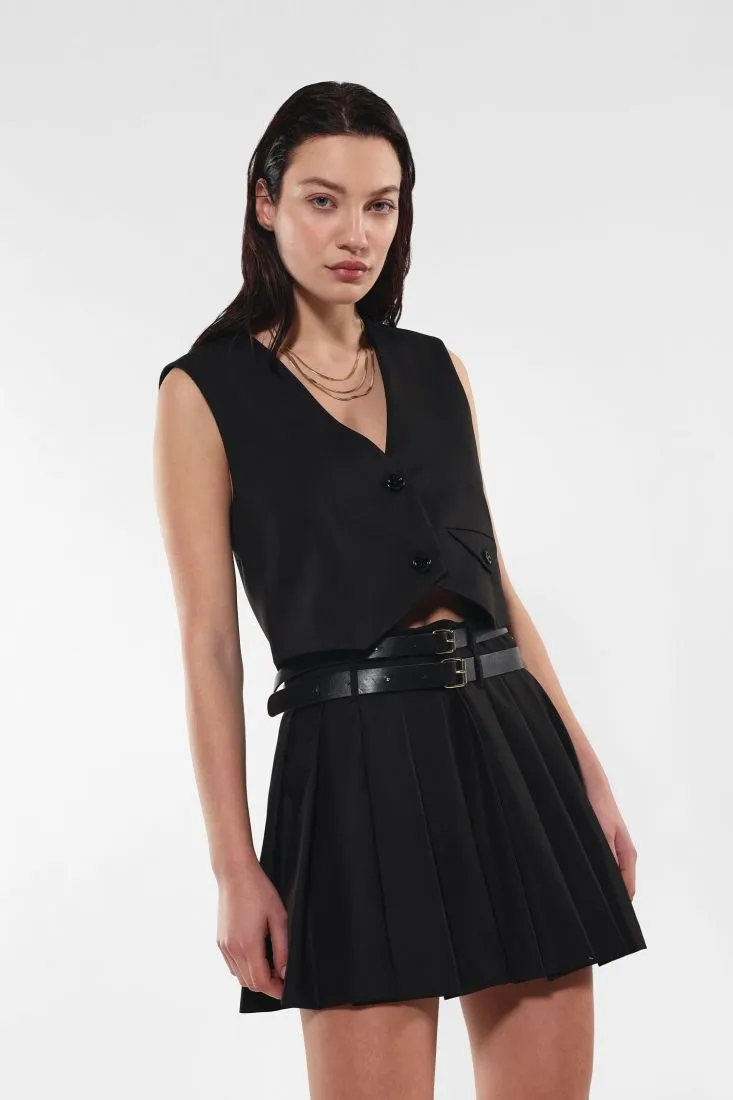 Gilet monopetto con tasca con pattina e bottone
