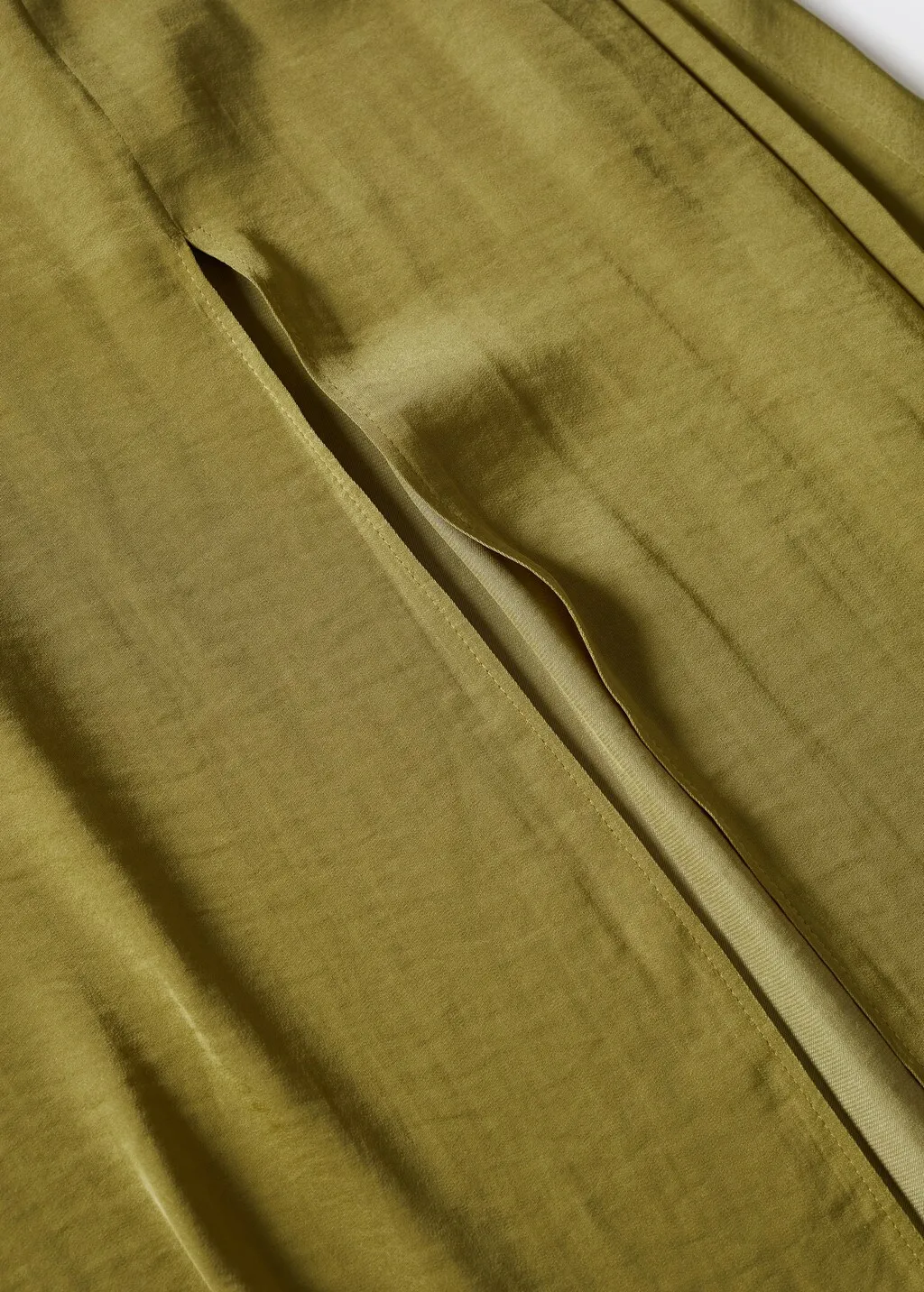 Gonna satinata fiocco