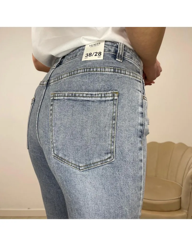 JEANS MOM