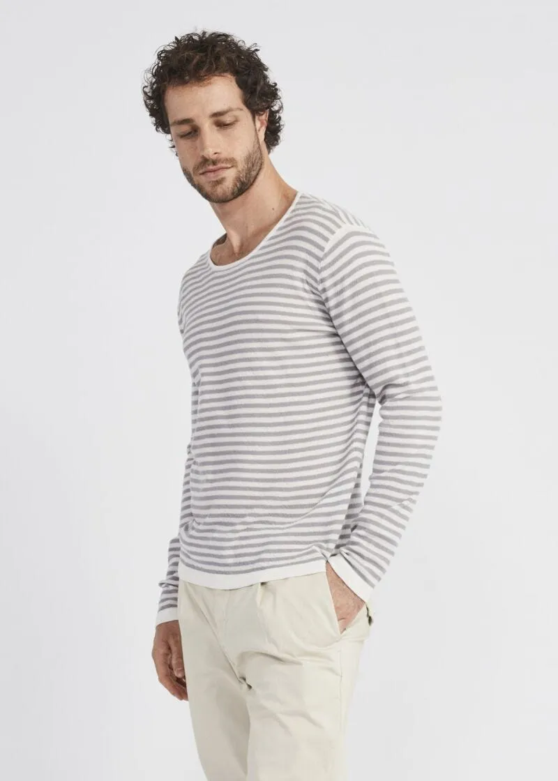 Maglia con intarsio a righe