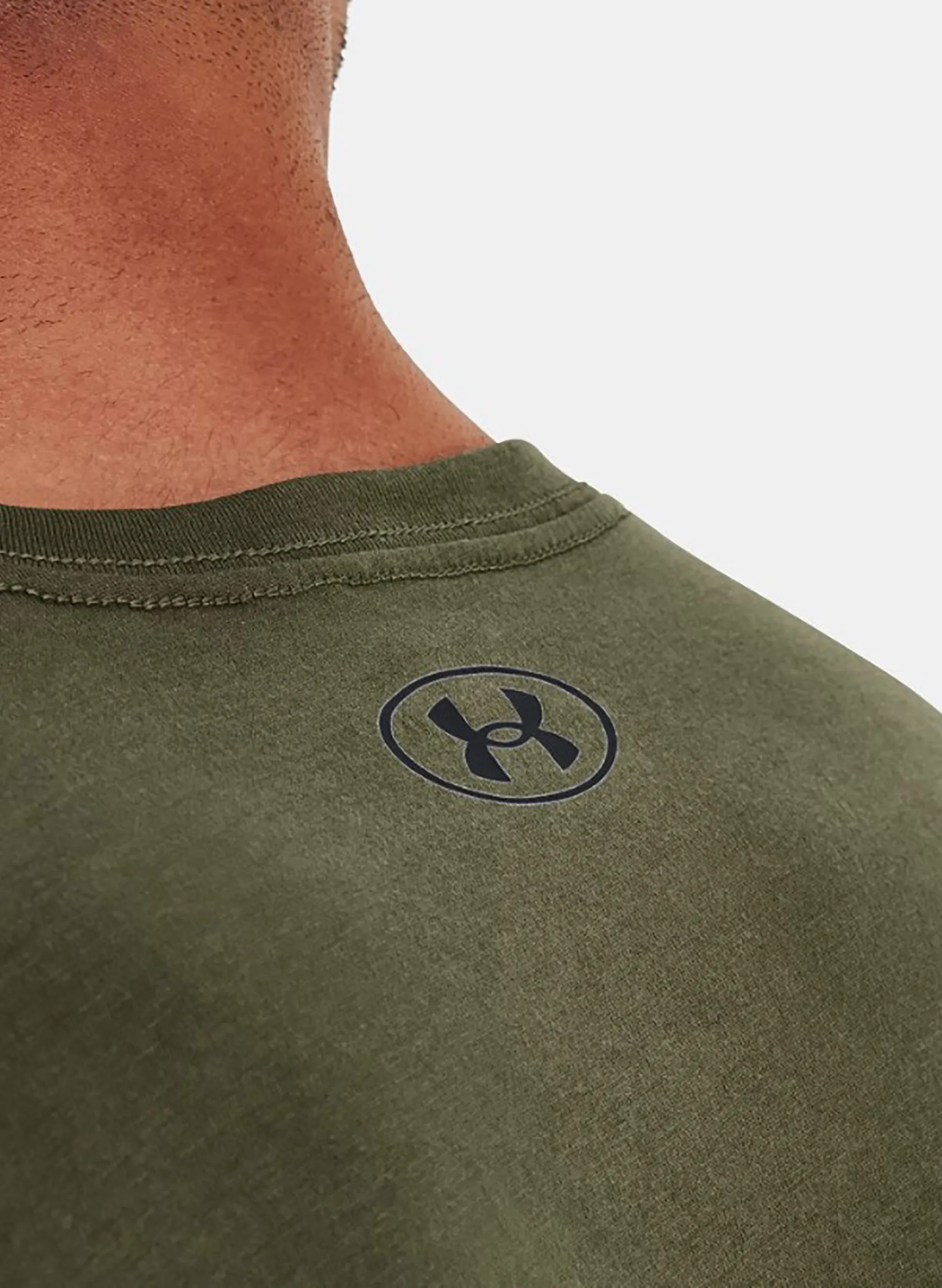 maglia left chest