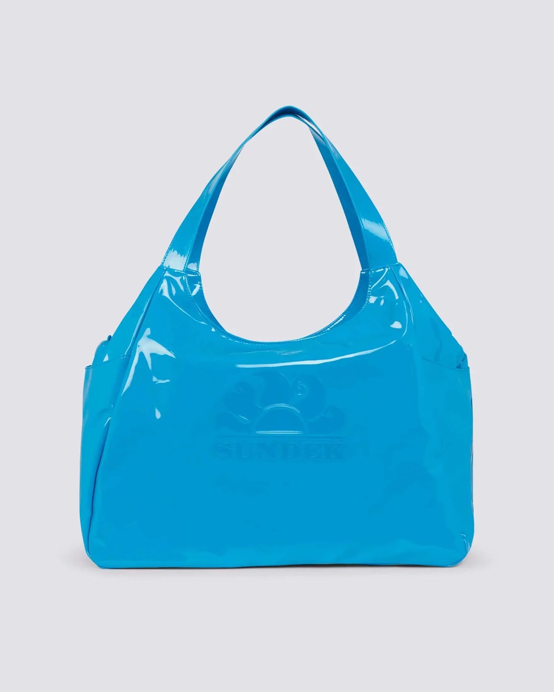 Maxi shopper turchese in tessuto effetto vernice con patch logo sculpted tono su tono