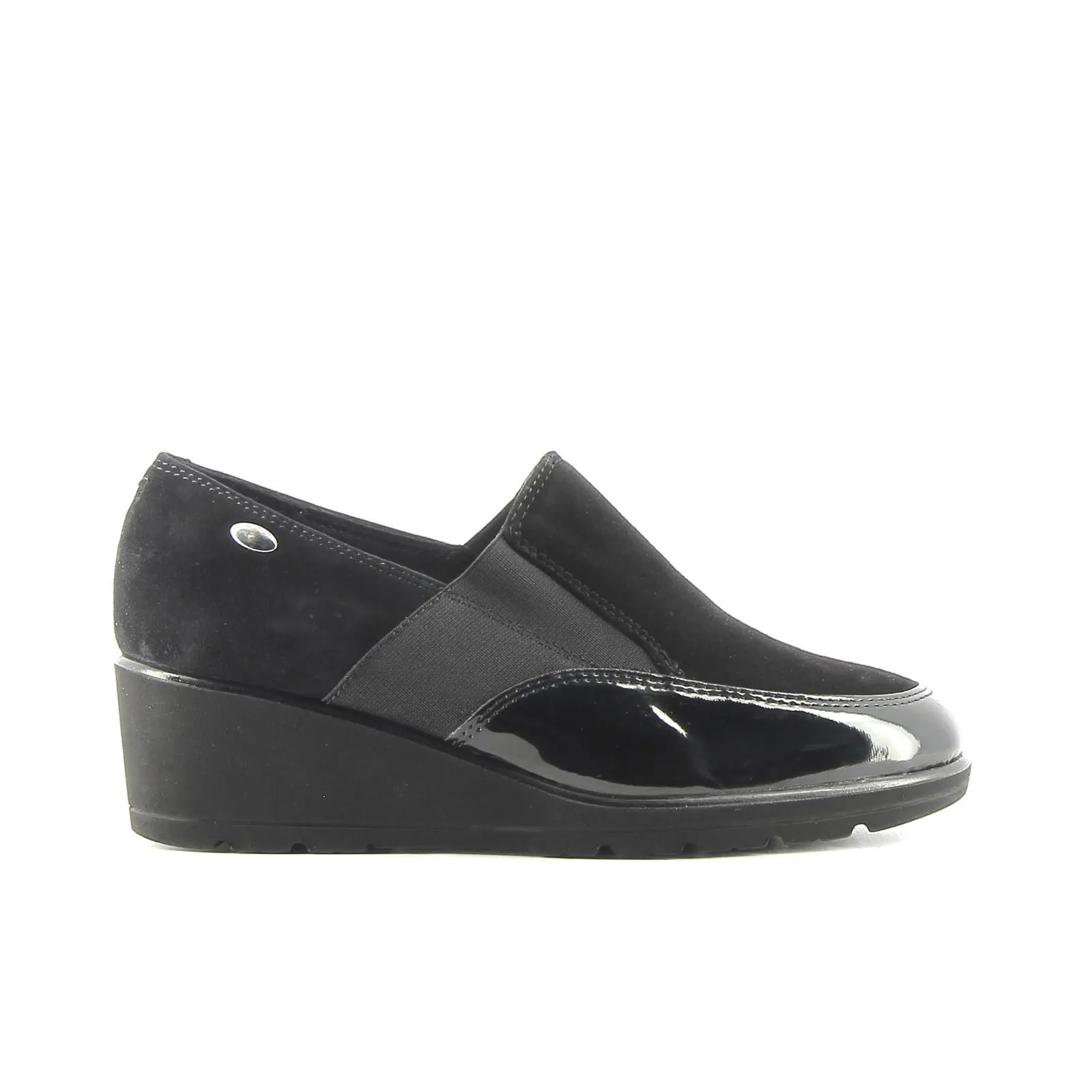 Mocassini neri con zeppina comfort