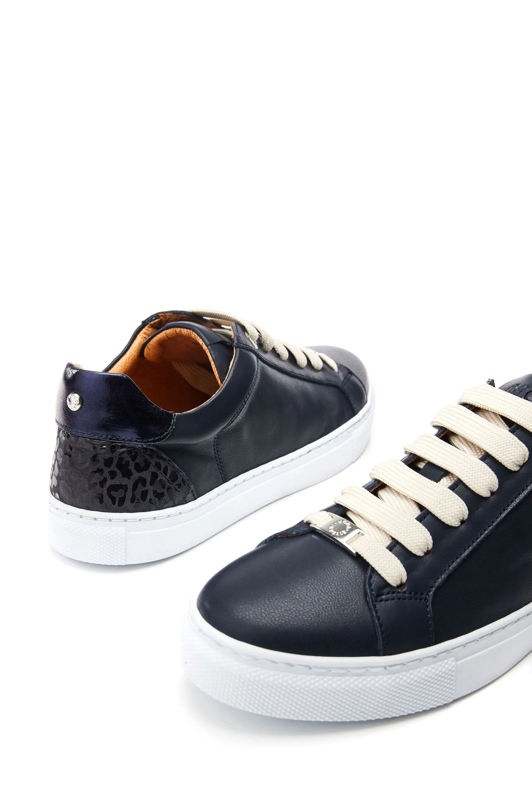 Moda in Pelle Braidie Slim Sole Stringato Scarpe da ginnastica    