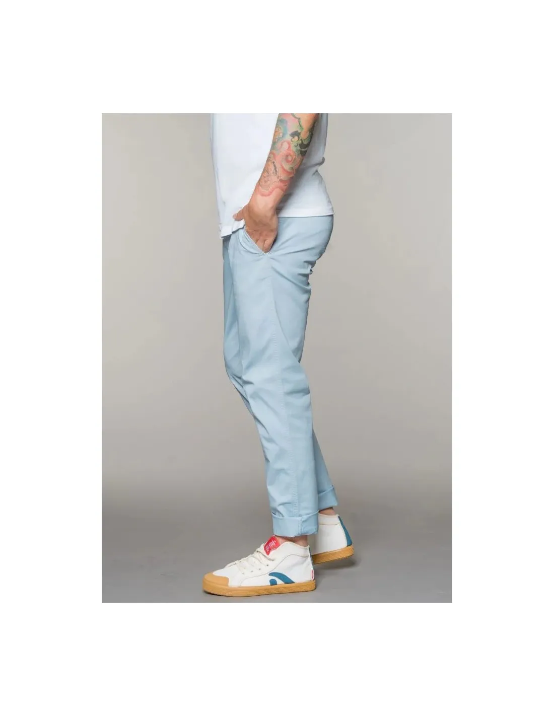 PANTALONE CHINO IN COTONE BIOLOGICO "LASSE"
