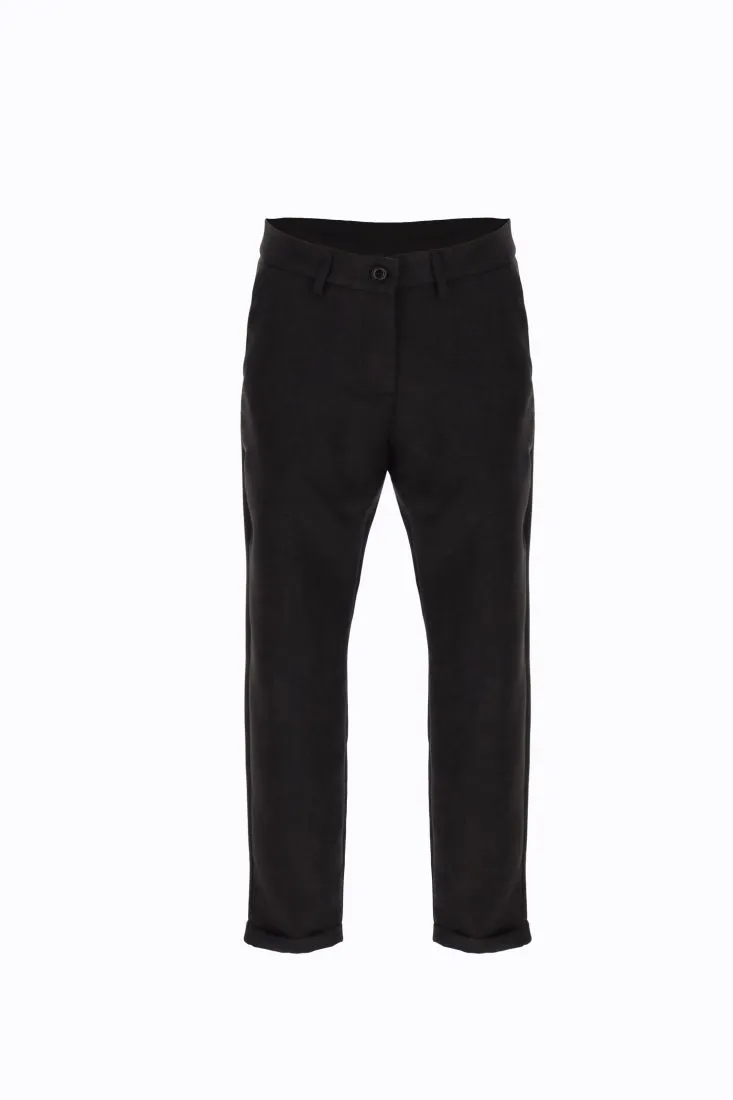 Pantaloni a sigaretta con risvolti