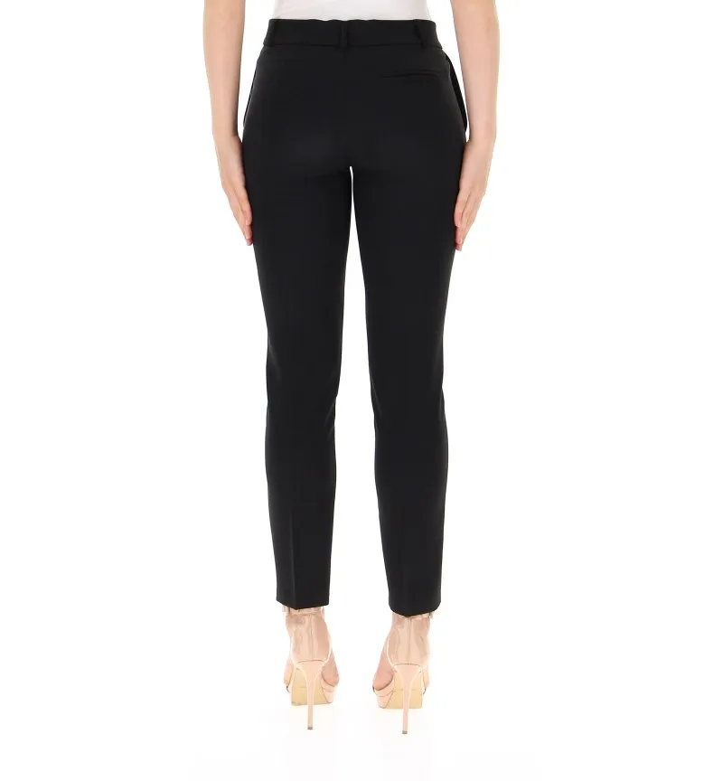 Pantaloni a sigaretta