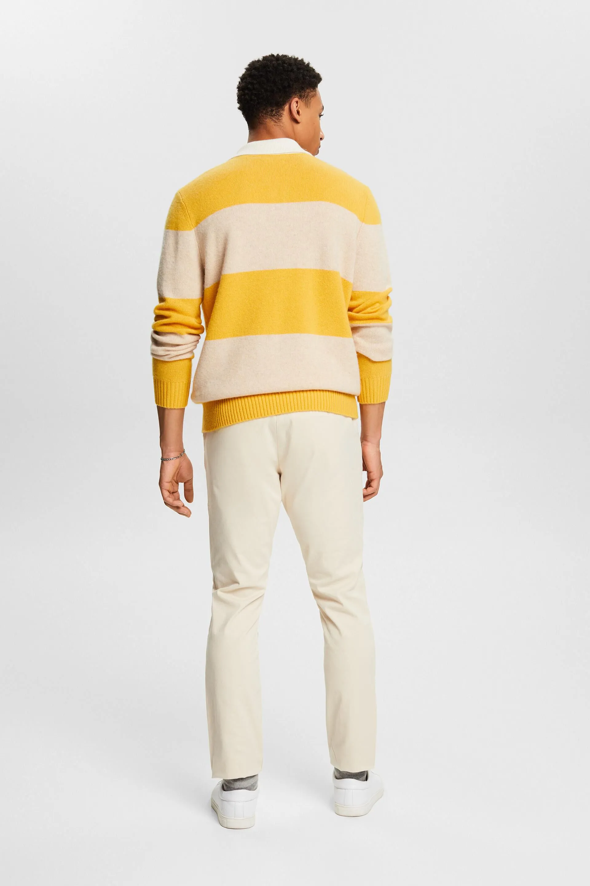 Pantaloni chino con gamba slim
