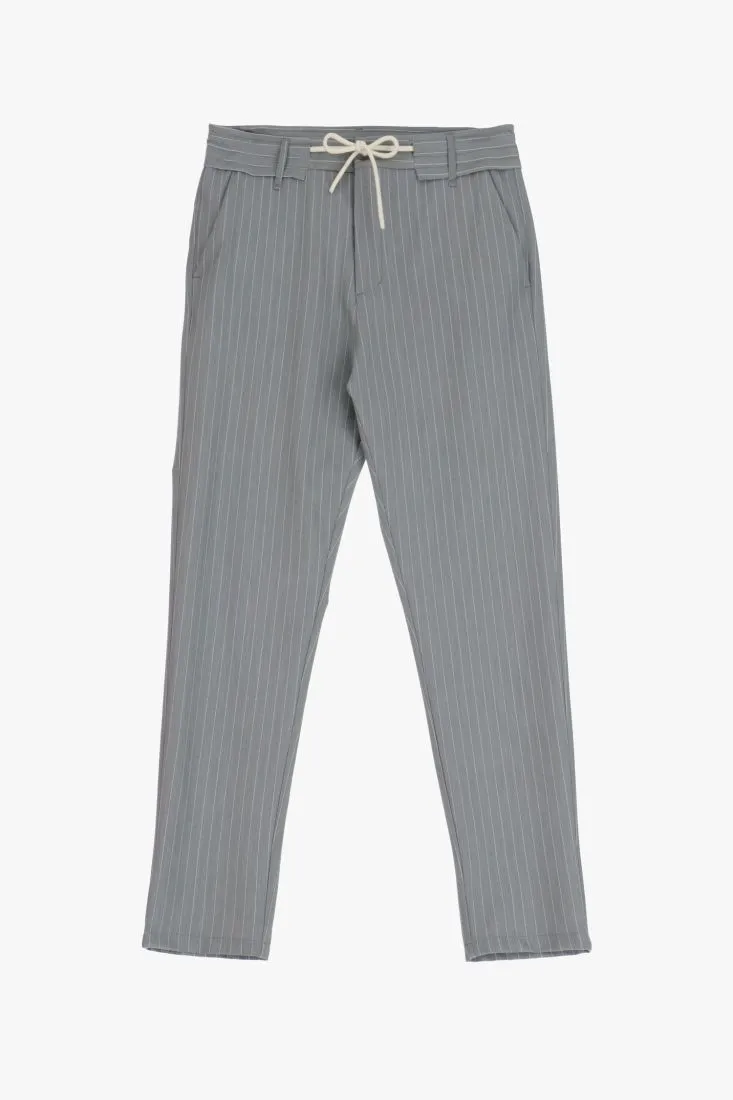 Pantaloni slim-fit fantasia gessata con coulisse