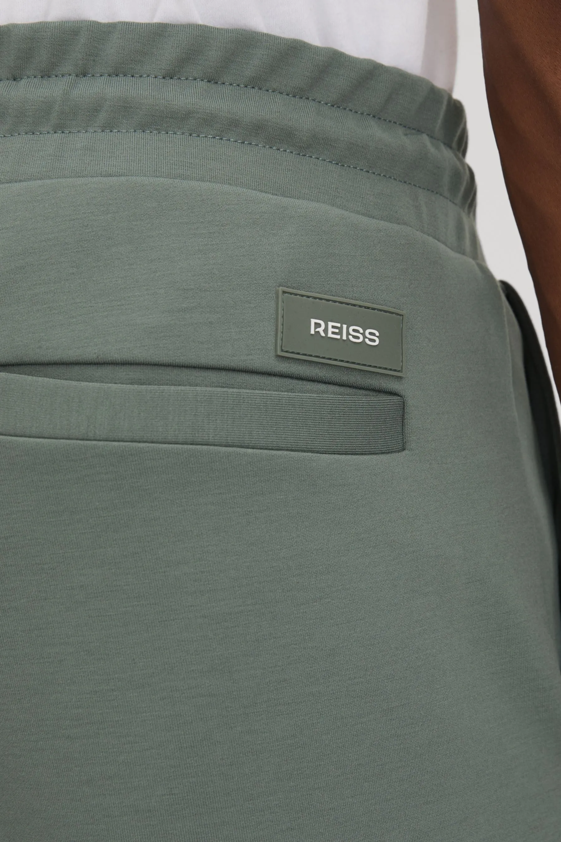 Reiss - Isaac - Pantaloni da jogging in jersey    