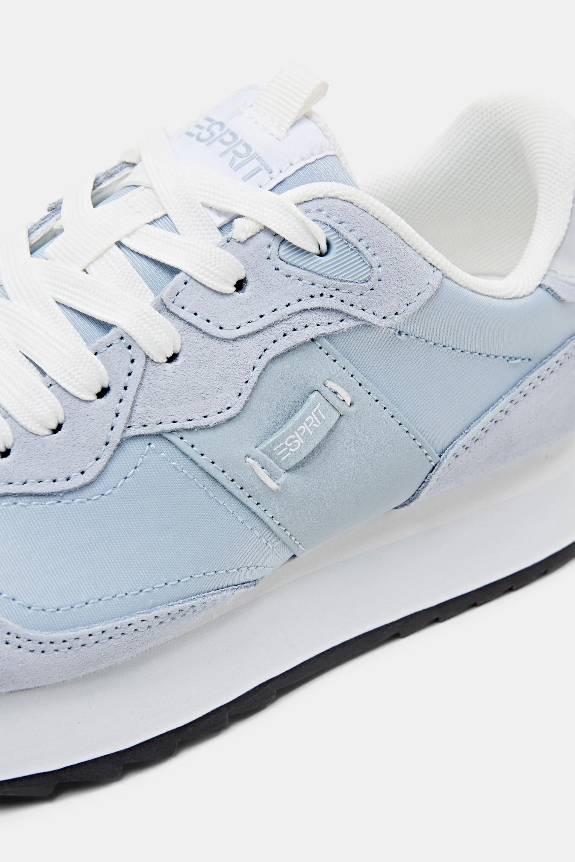 Sneakers in pelle con plateau