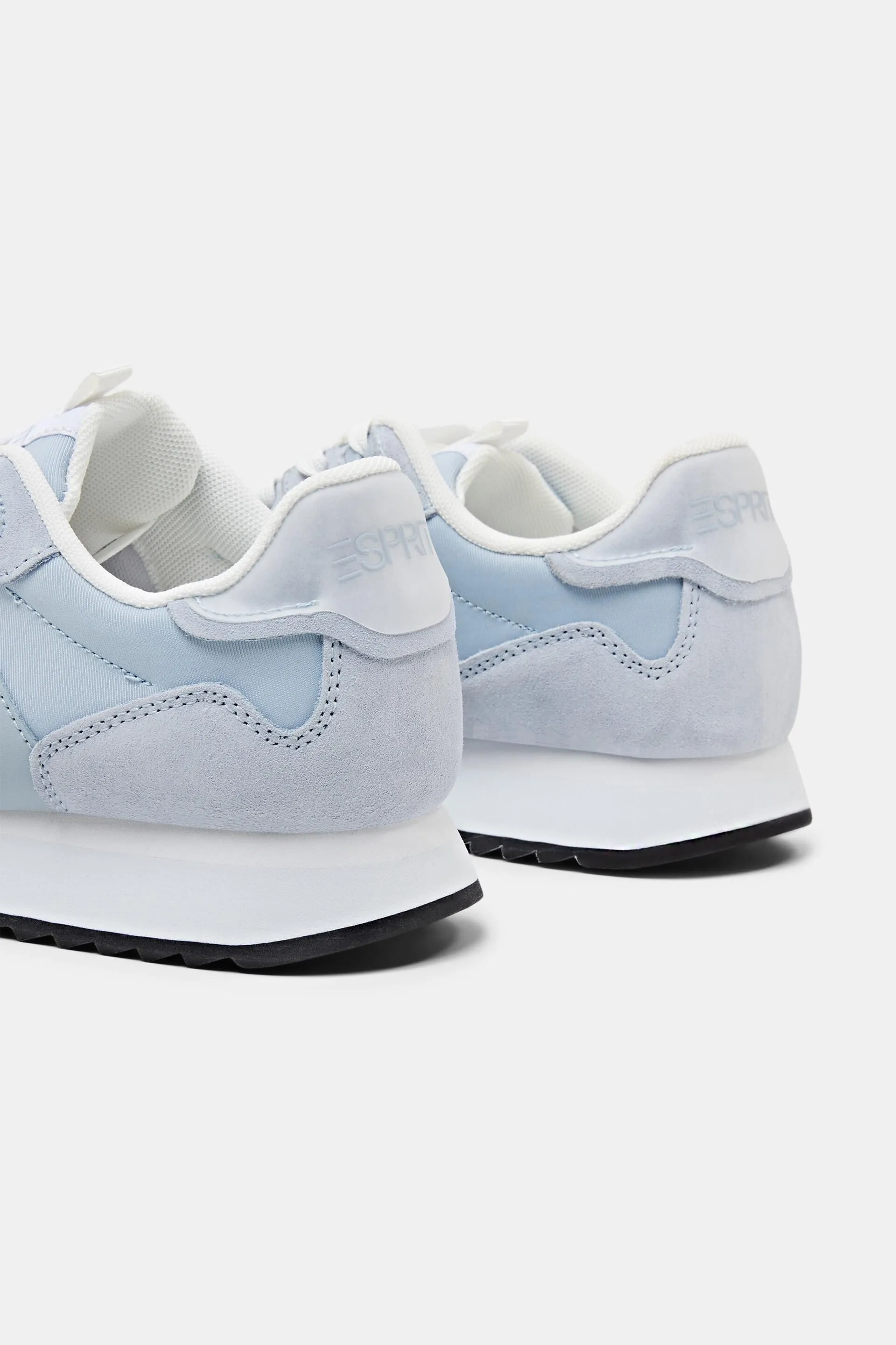 Sneakers in pelle con plateau