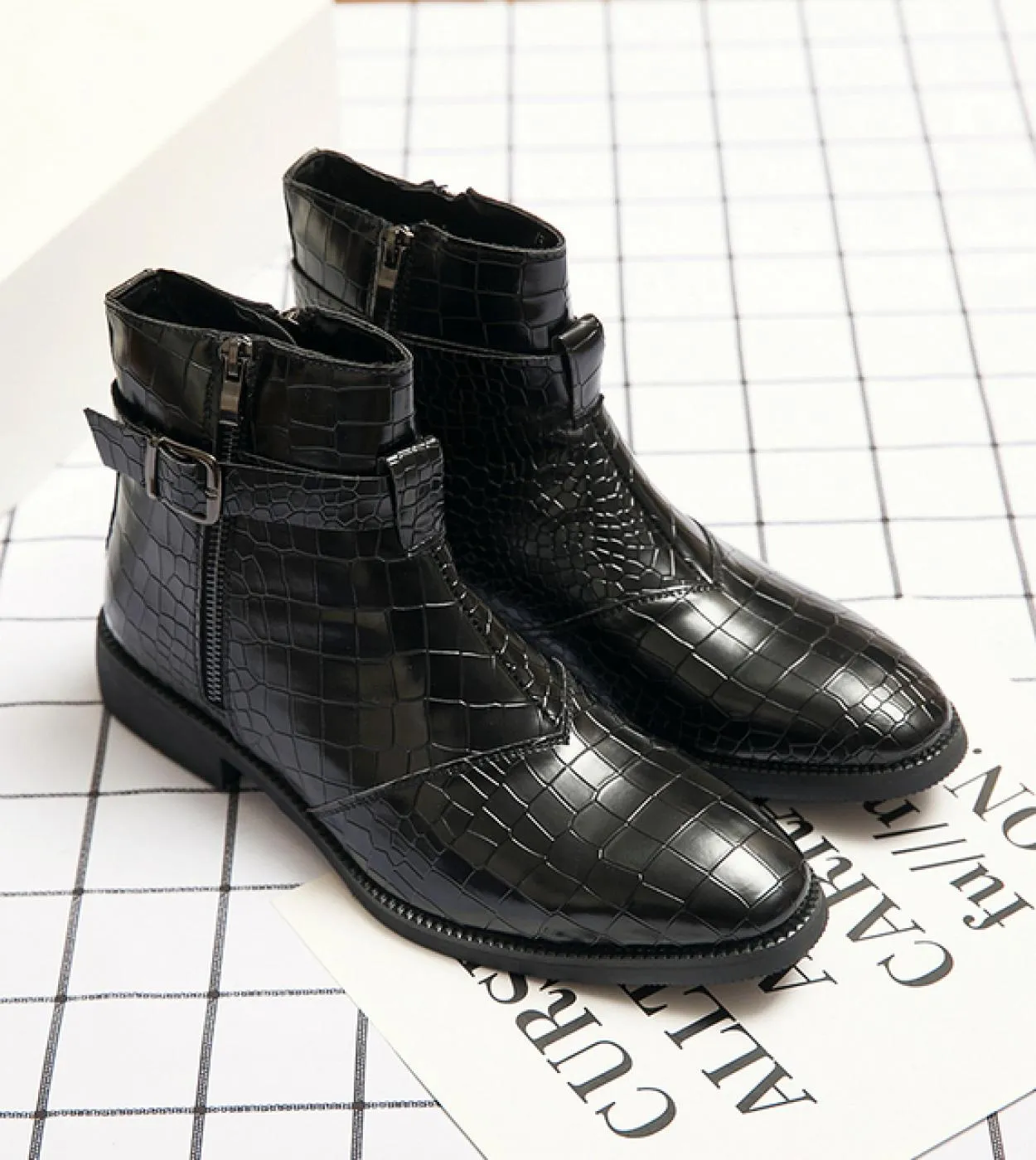 Stivaletti Chelsea da uomo Stivaletti Grace Stivaletti in pelle alla moda a punta Cerniera laterale Classico retrò Stile britann