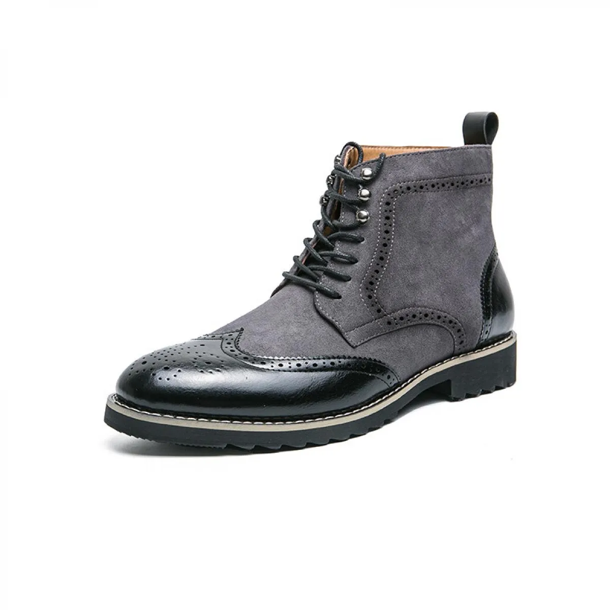 Stivaletti classici in pelle brogue intagliati retrò da uomo Stivaletti alla moda da uomo in pelle scamosciata Stivaletti string