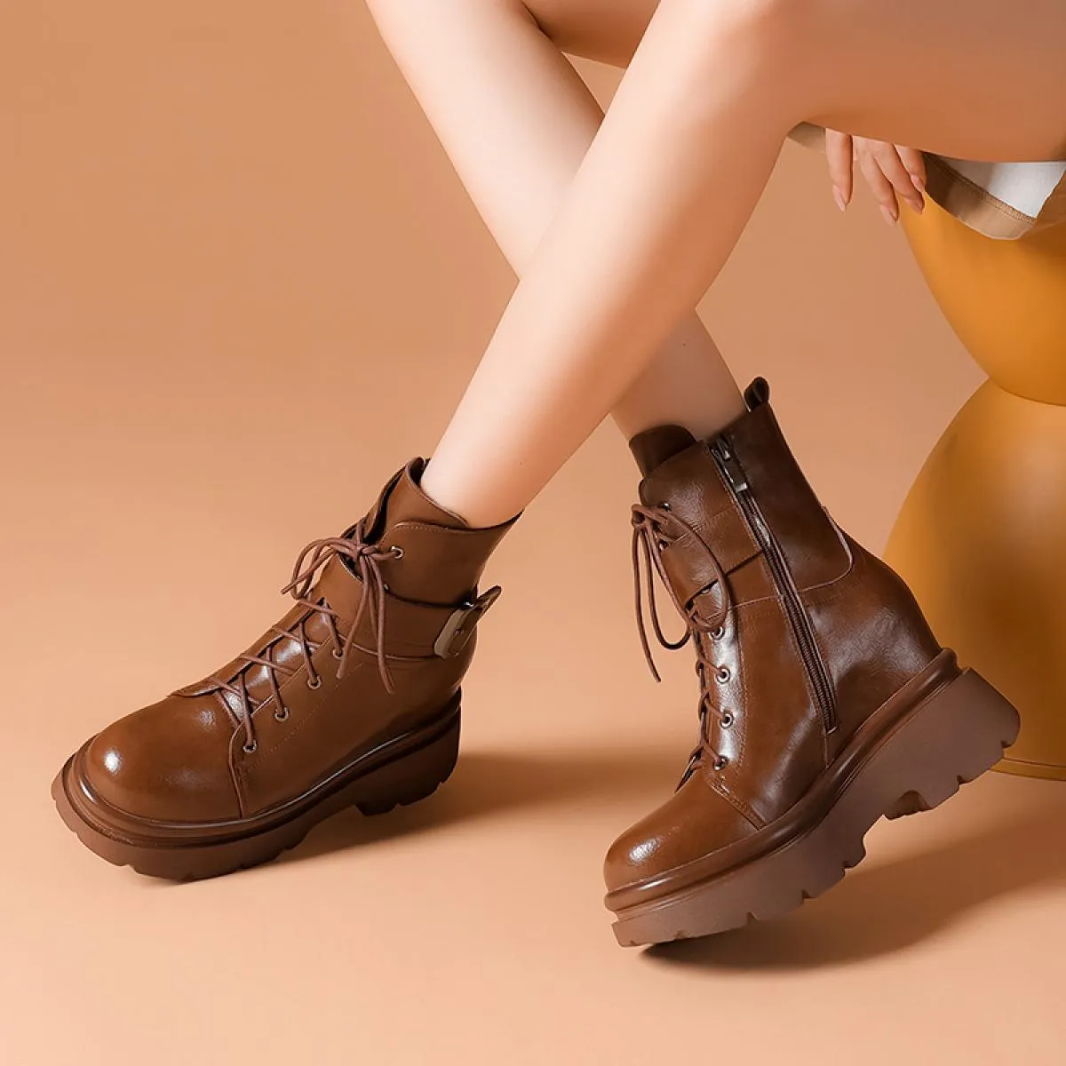 Stivaletti in vera pelle da donna Stivaletti in vera pelle primaverili retrò
