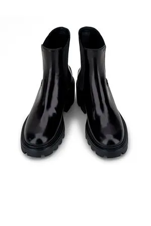 TOD'S Calzature,Stivaletti Stivaletto in pelle nera 