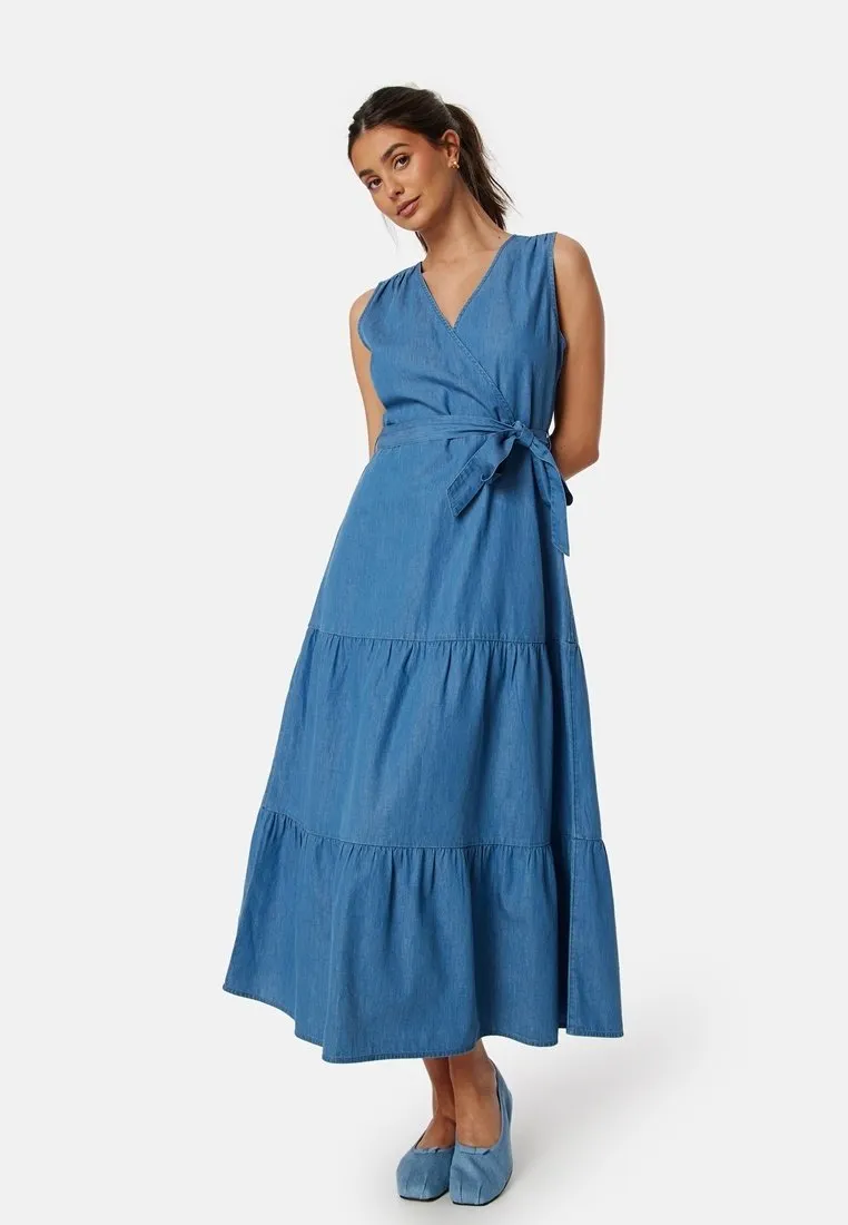 Vestito di jeans