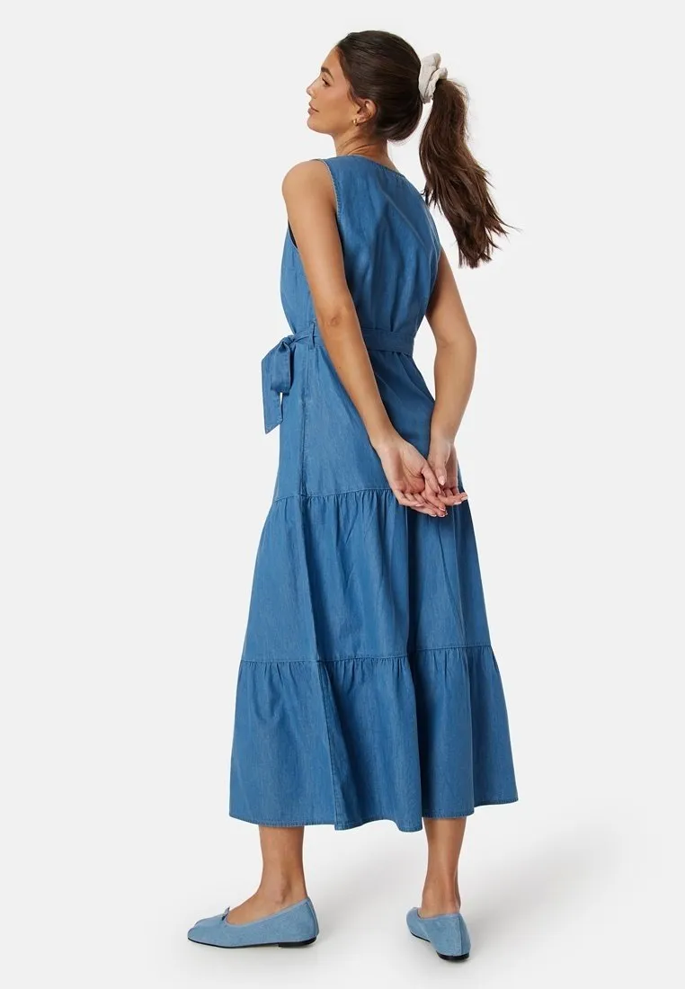 Vestito di jeans