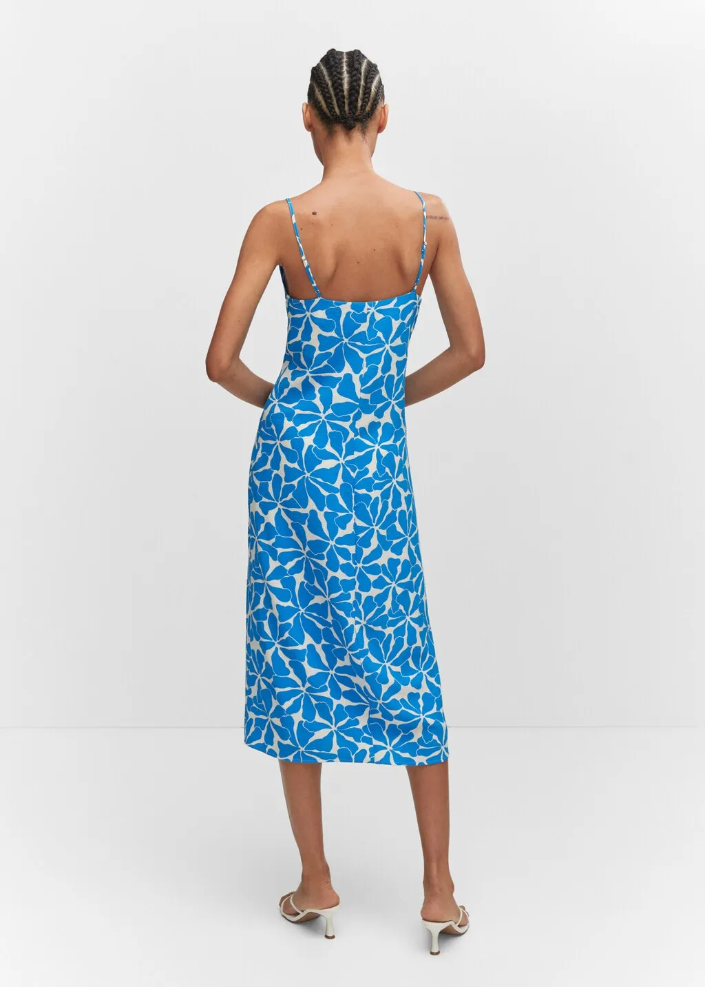 Vestito spallini sottili