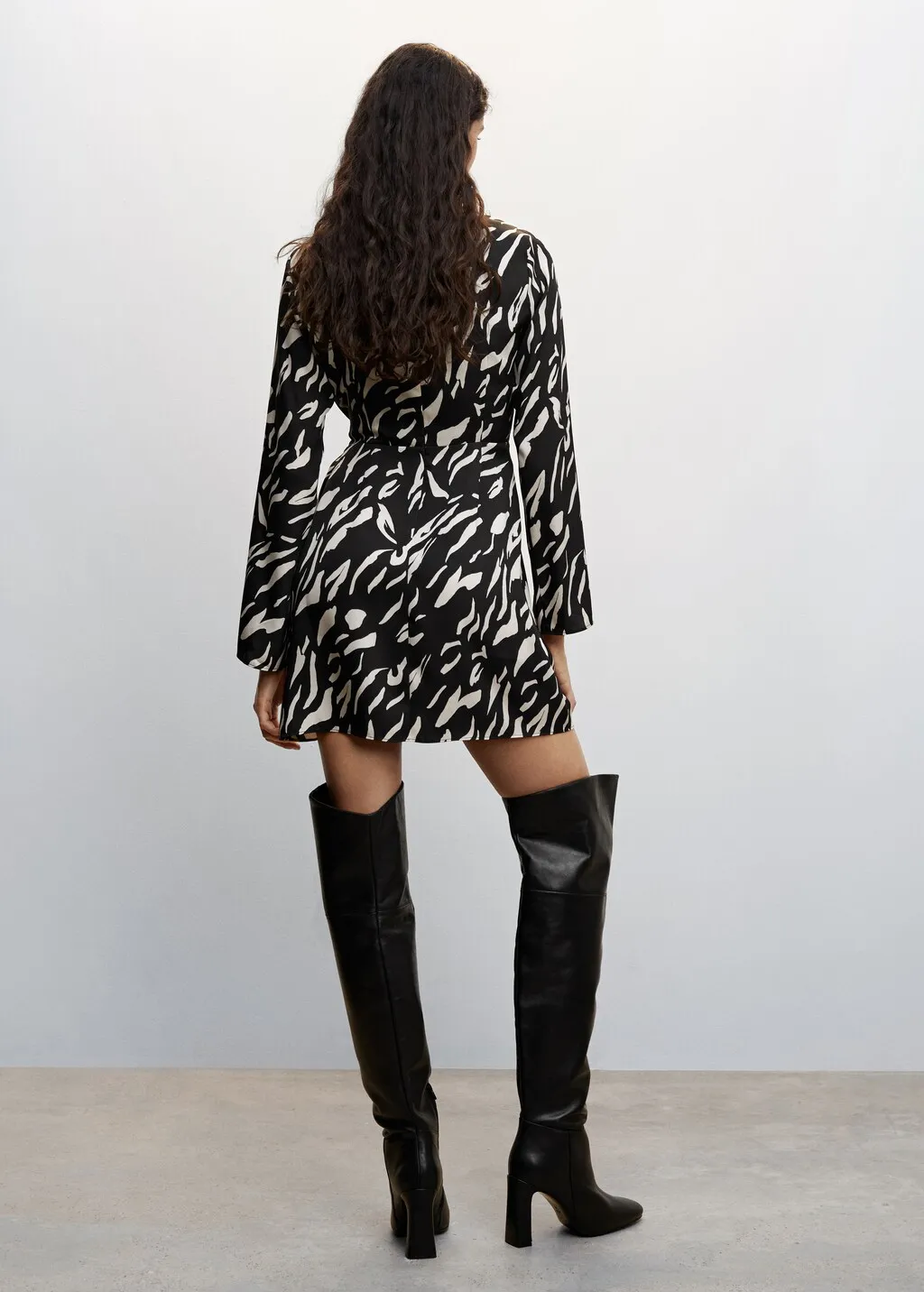 Vestito stampa nodo
