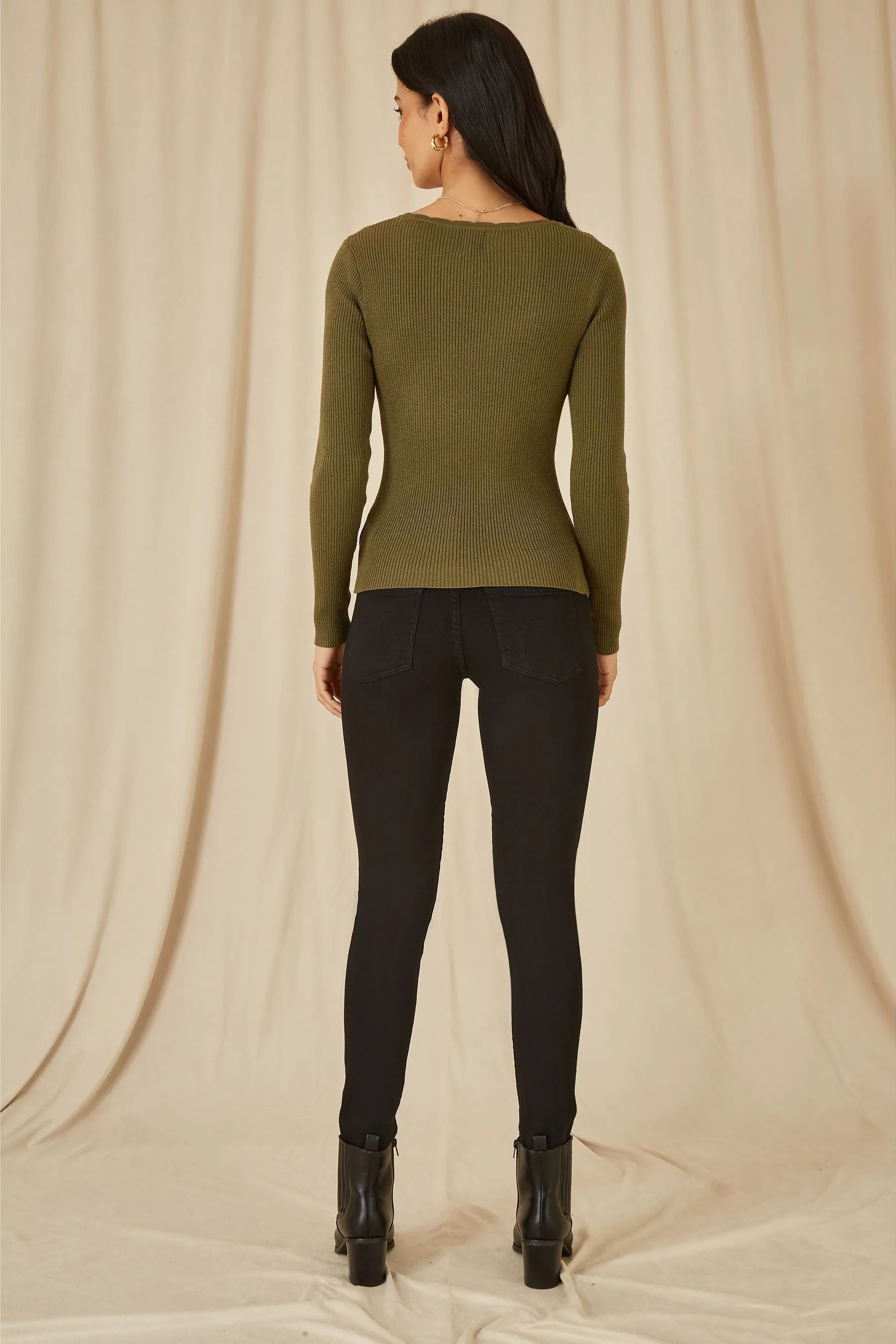Yumi Metallic Knitted Ribbed Top    
